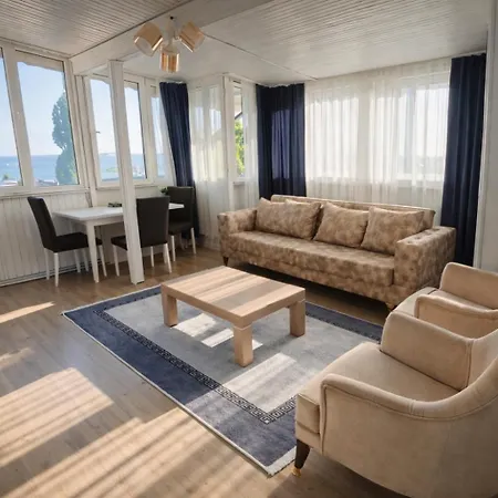 Alpacino Apartment